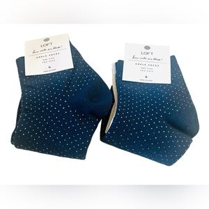 LOFT Ankle Socks in Dark Blue with Dots and Solid Cream - 2 pack
